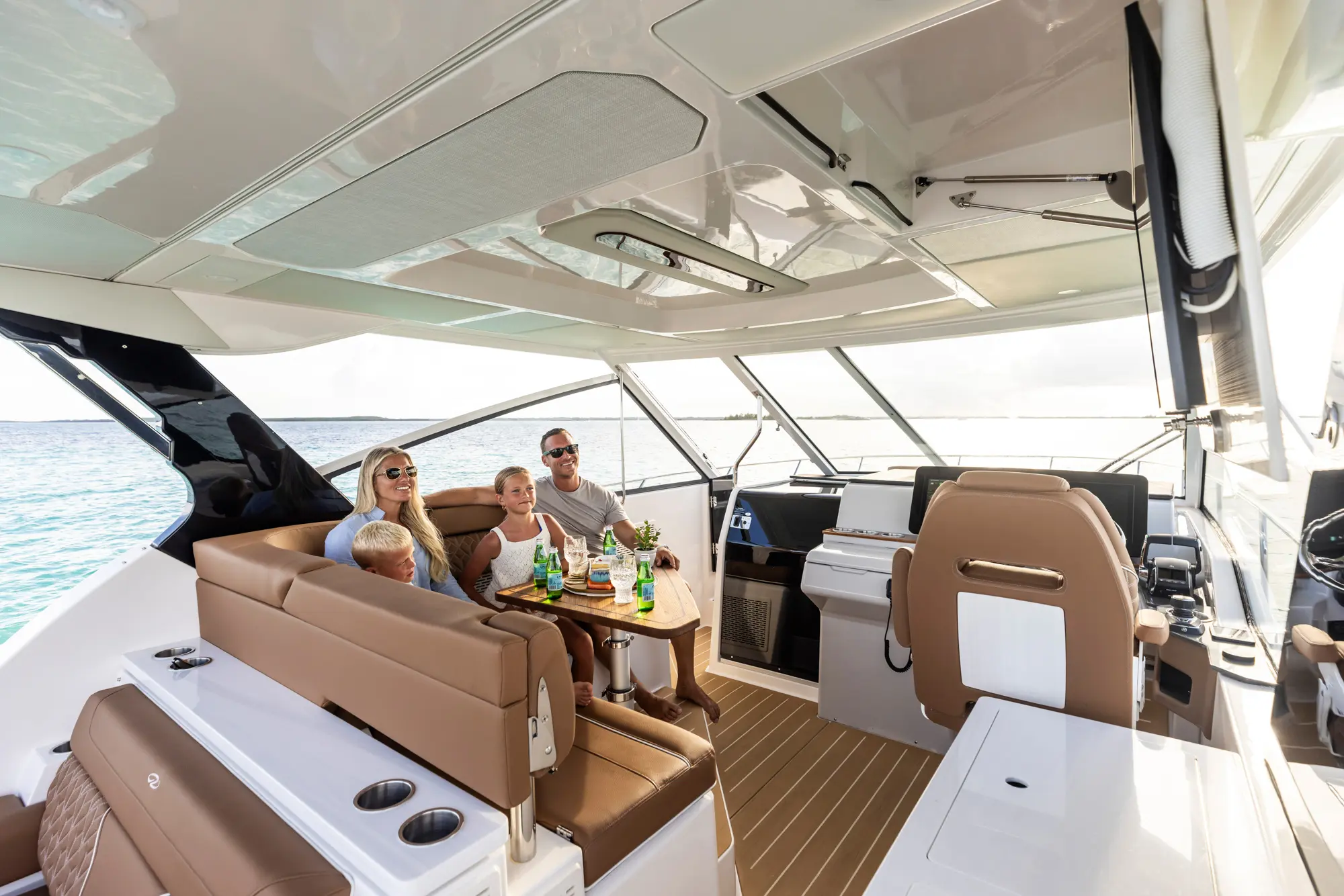 Cruising Boats with Regal at Strong's Marine Long Island